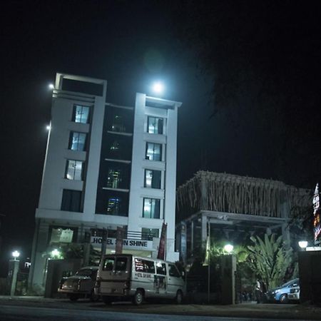 Hotel Sunshine Baharampur Экстерьер фото